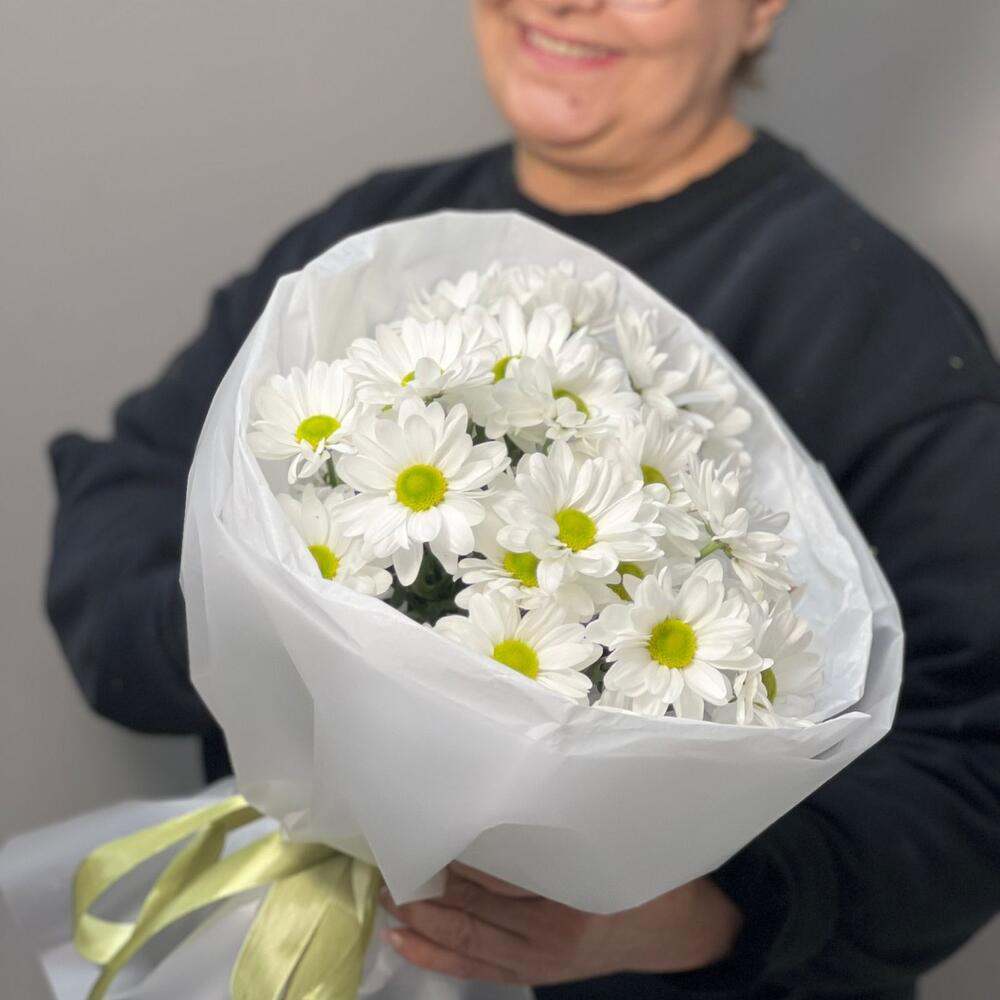 Букет «Ромашковый» – нежные белые хризантемы в деревенском стиле Кировск Ленинградская область